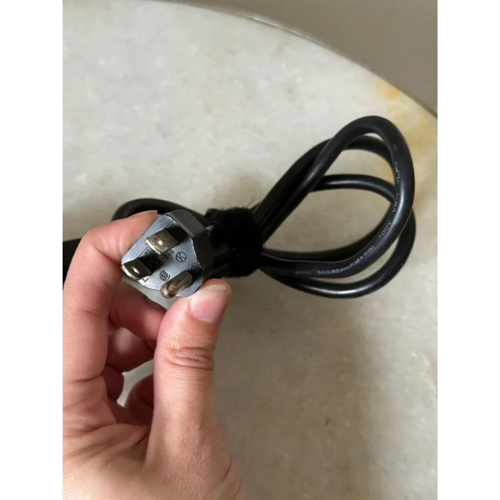 Original LiteOn 40W AC/DC Adapter for Samsung Ultrabook Laptop Series 3 5 7 9